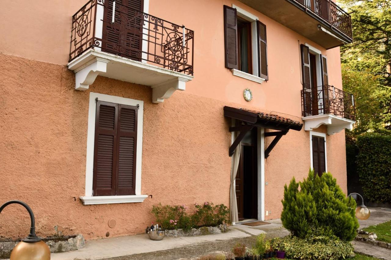 Gera Villa Apartment Argegno Exteriér fotografie